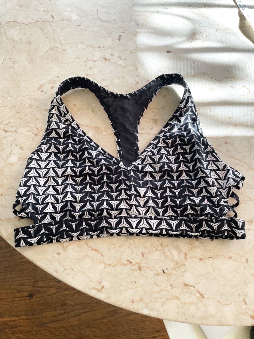 Victoria Secret Sport Sports Bra Strappy M Black White Geometric Medium Impact